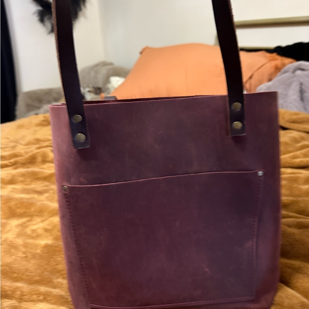Stylish Burgundy Leather Tote Bag